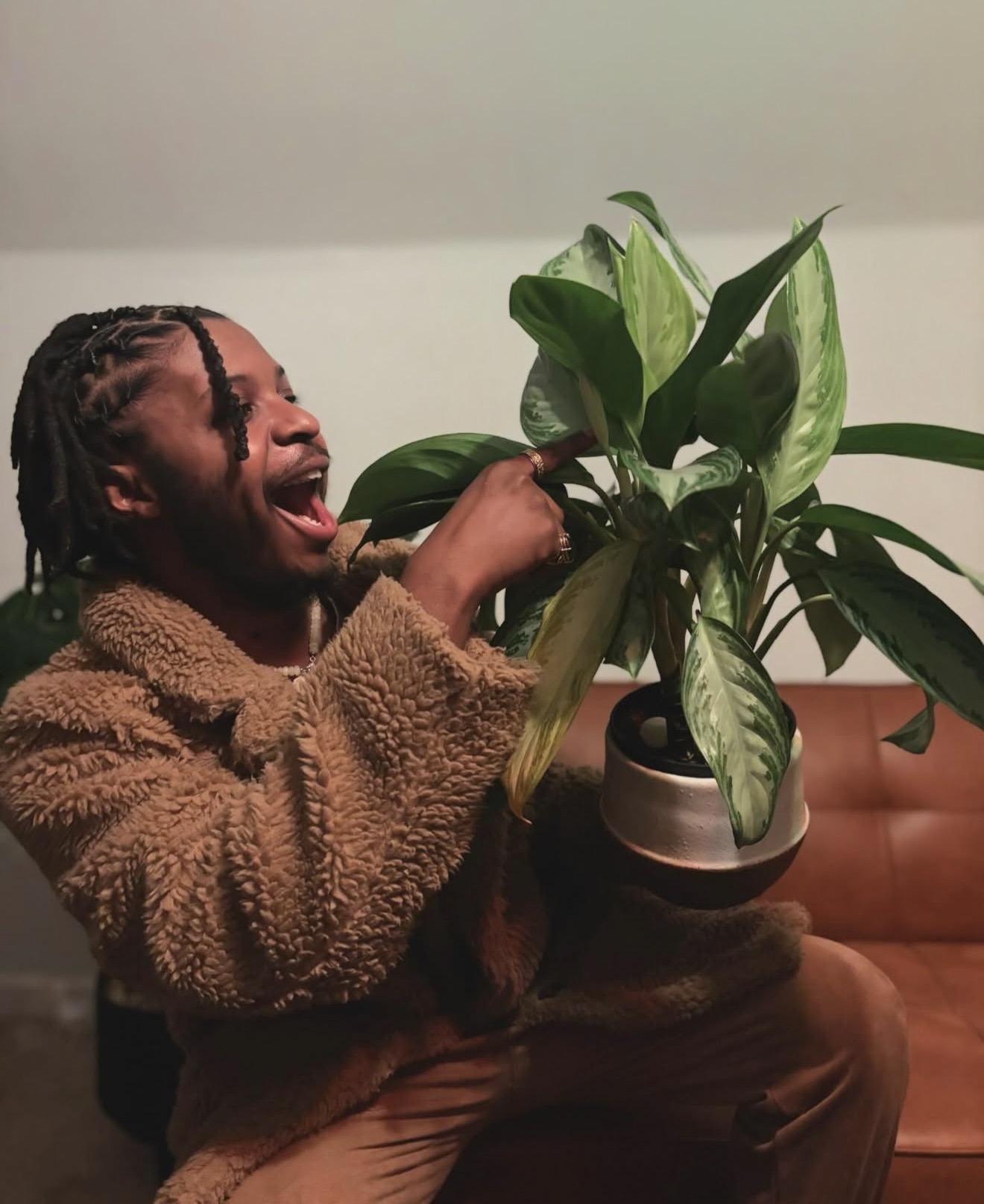 Cyrus — Plant talk